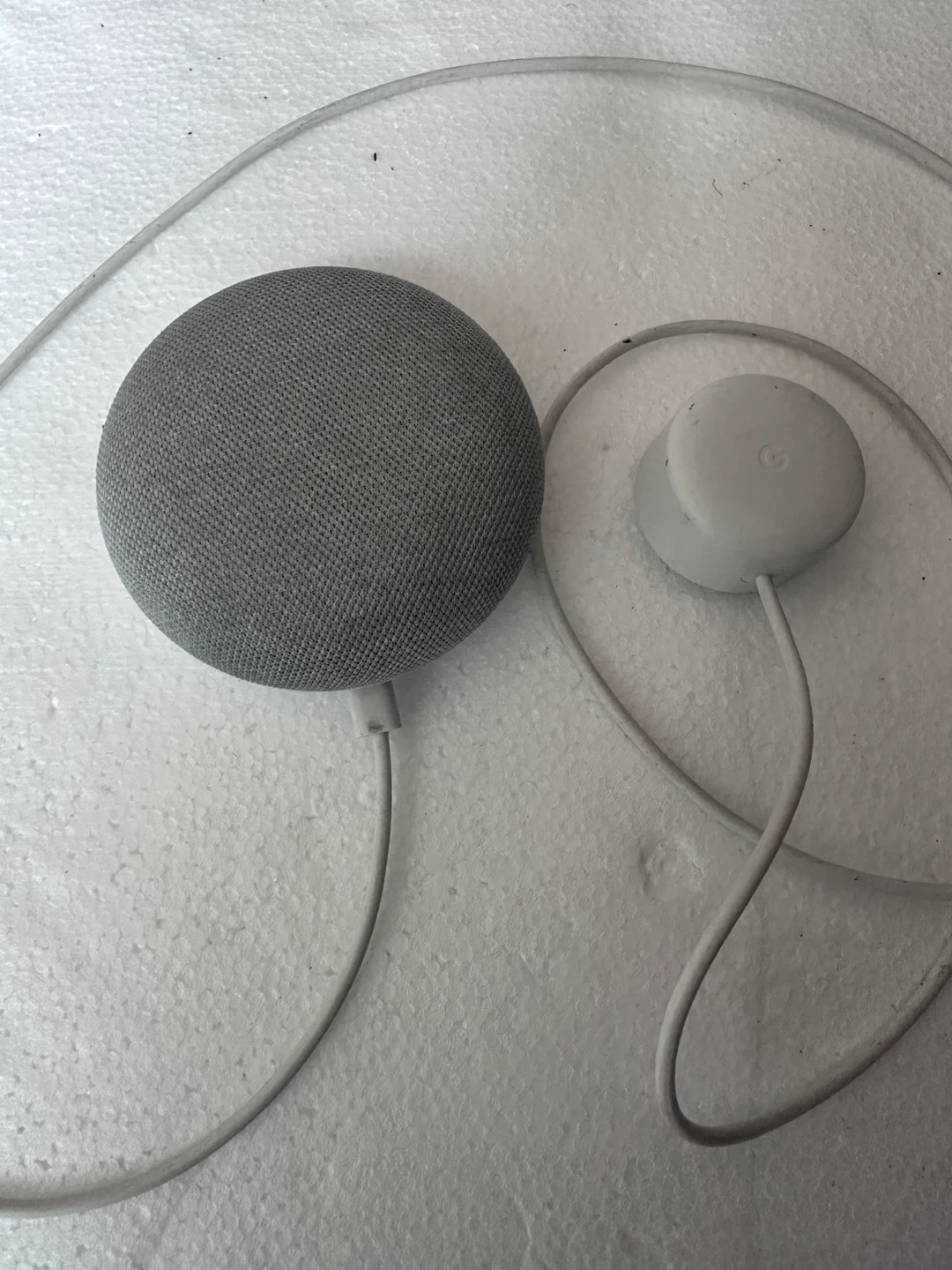 Google Nest Mini (2nd Gen) Smart Speaker - Grey