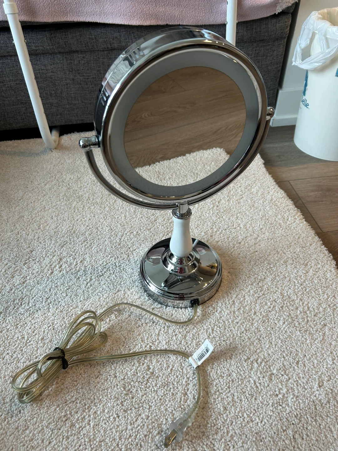 Lighted Vanity Mirror