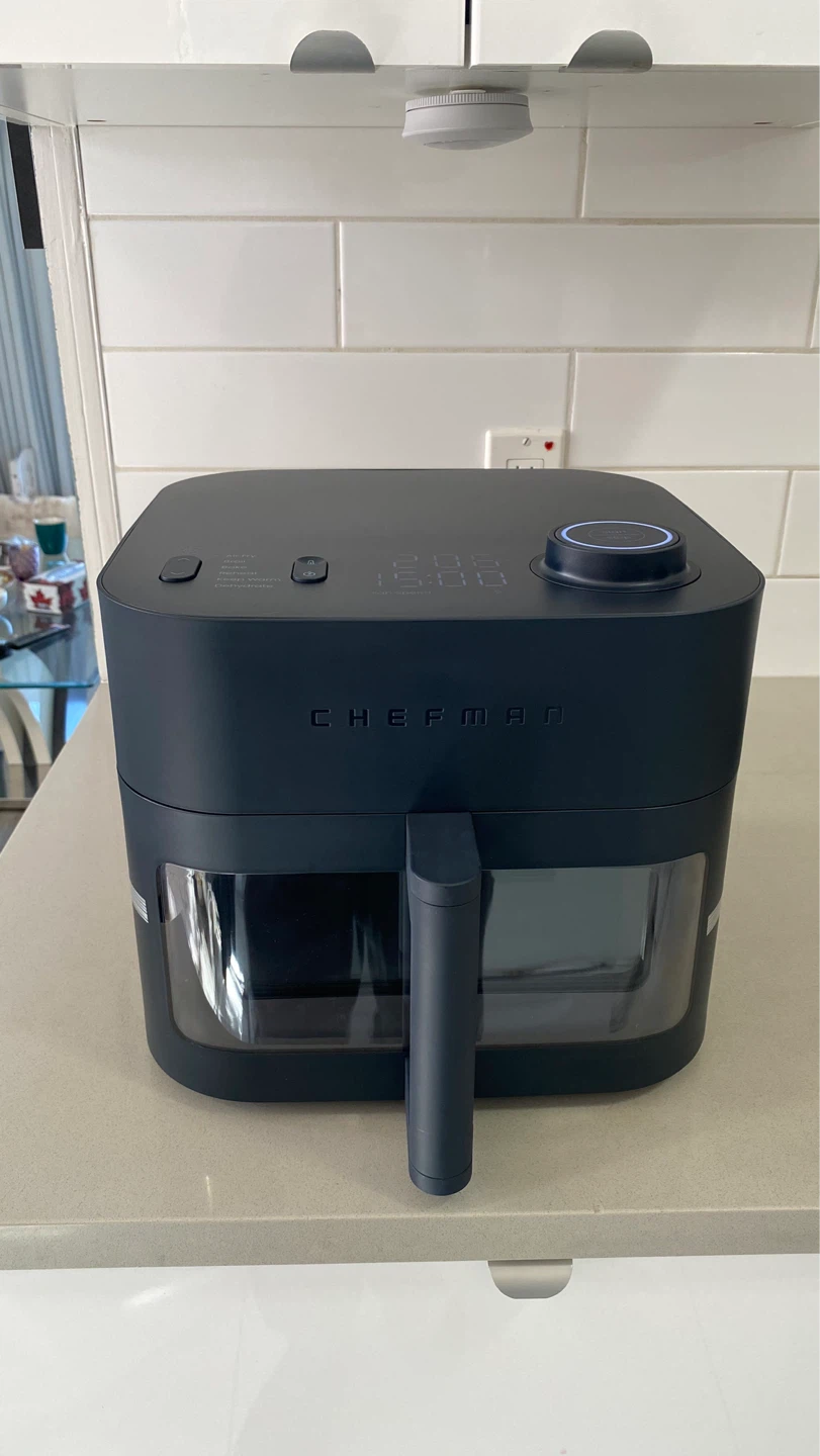 Brand New Chefman 8QT Air Fryer – Never Used 🔥 - photo 2