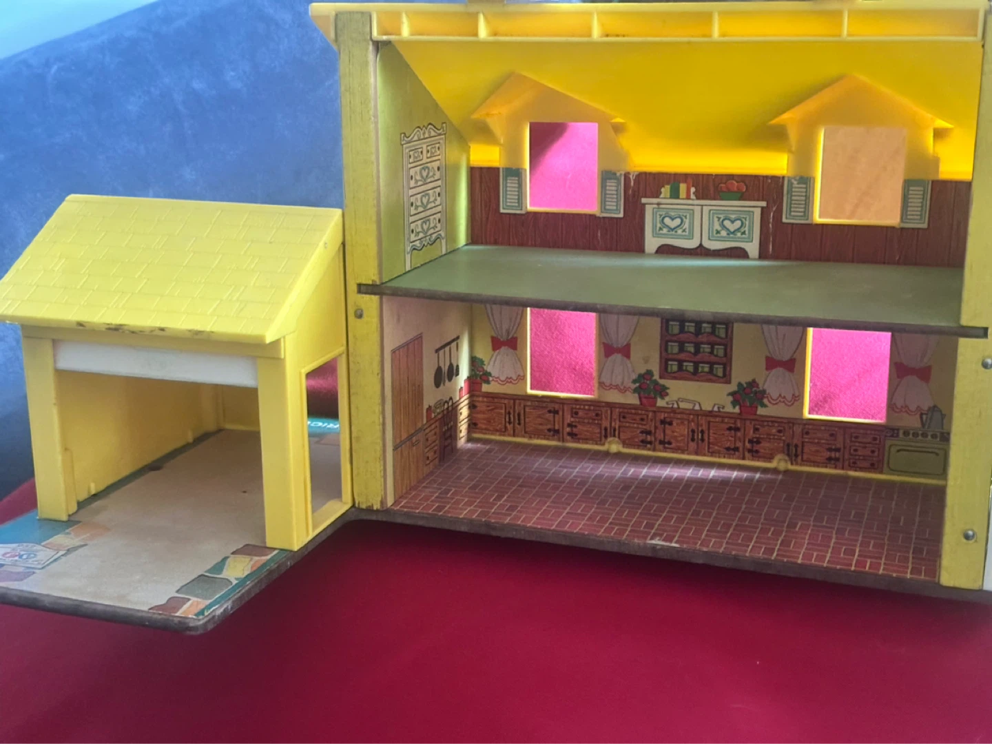 Vintage Fisher price house - photo 2