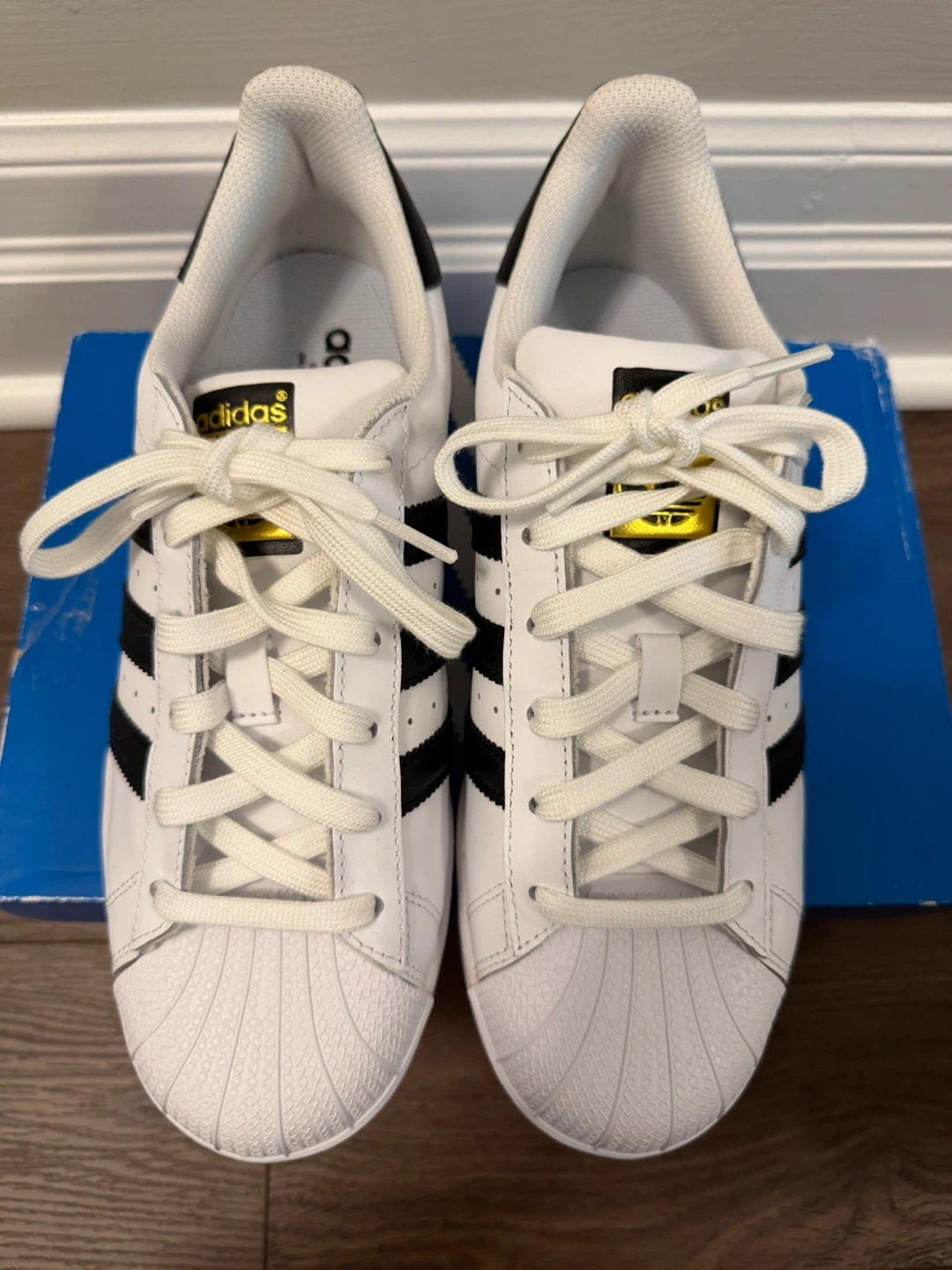 Adidas Superstar White/Black (Worn Once) Size 7.5 - photo 2