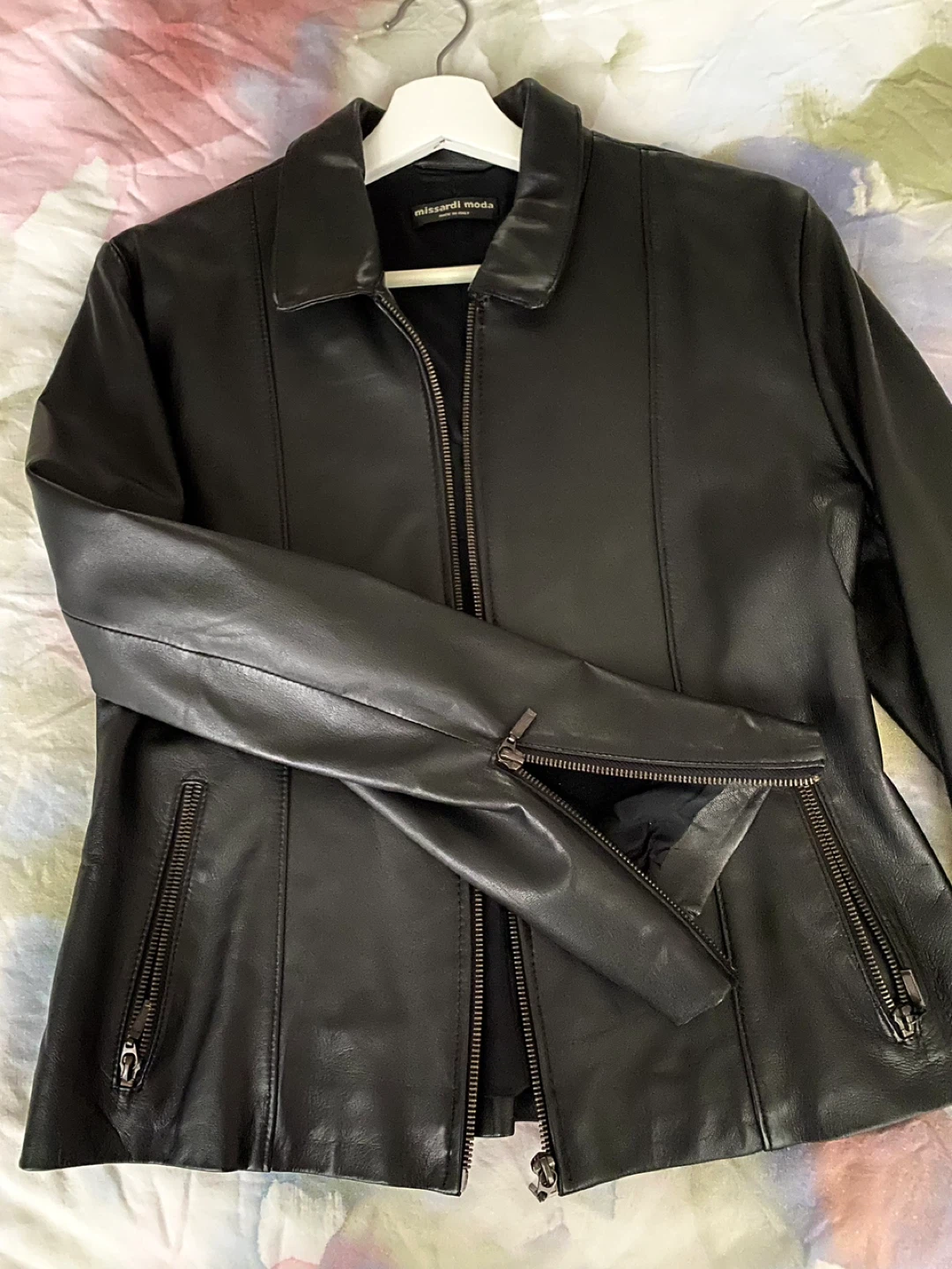 Missardi Moda Black Leather Jacket
