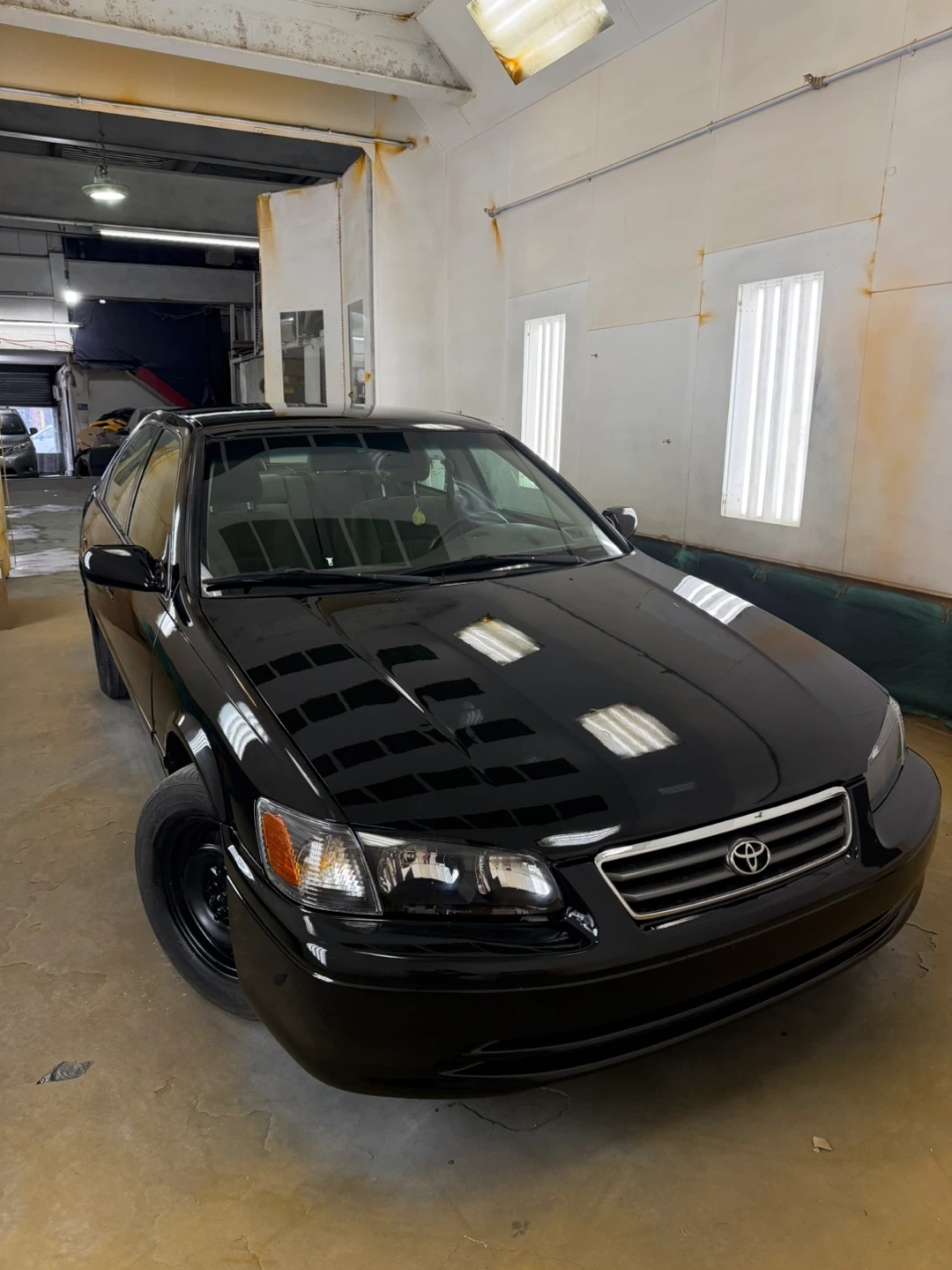 2000 Black Toyota Camry LE