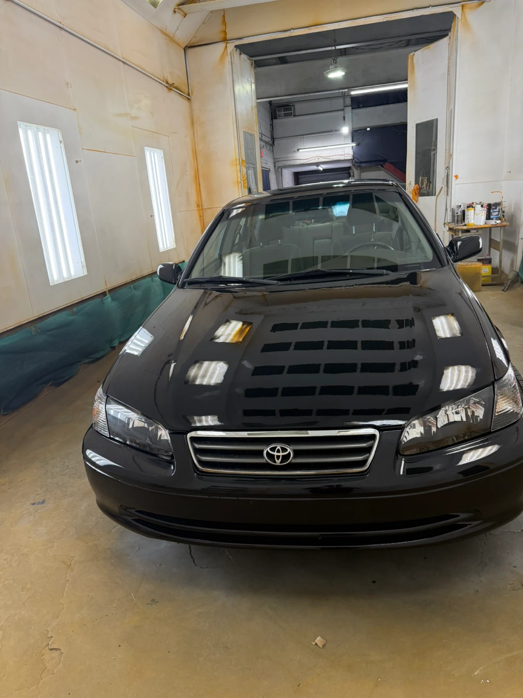 2000 Black Toyota Camry LE - photo 4