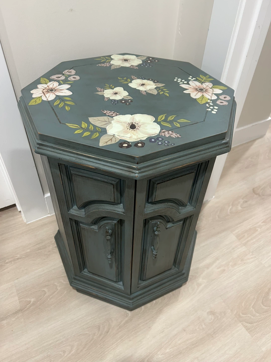 Vintage Hexagonal Pedestal Side Table