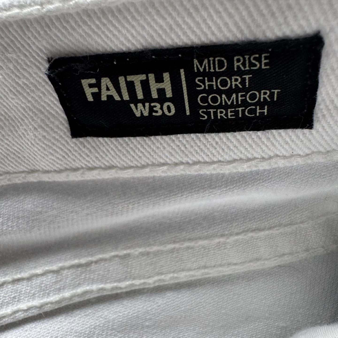 Buffalo David Bitton White Denim Shorts - Size 30 - photo 3