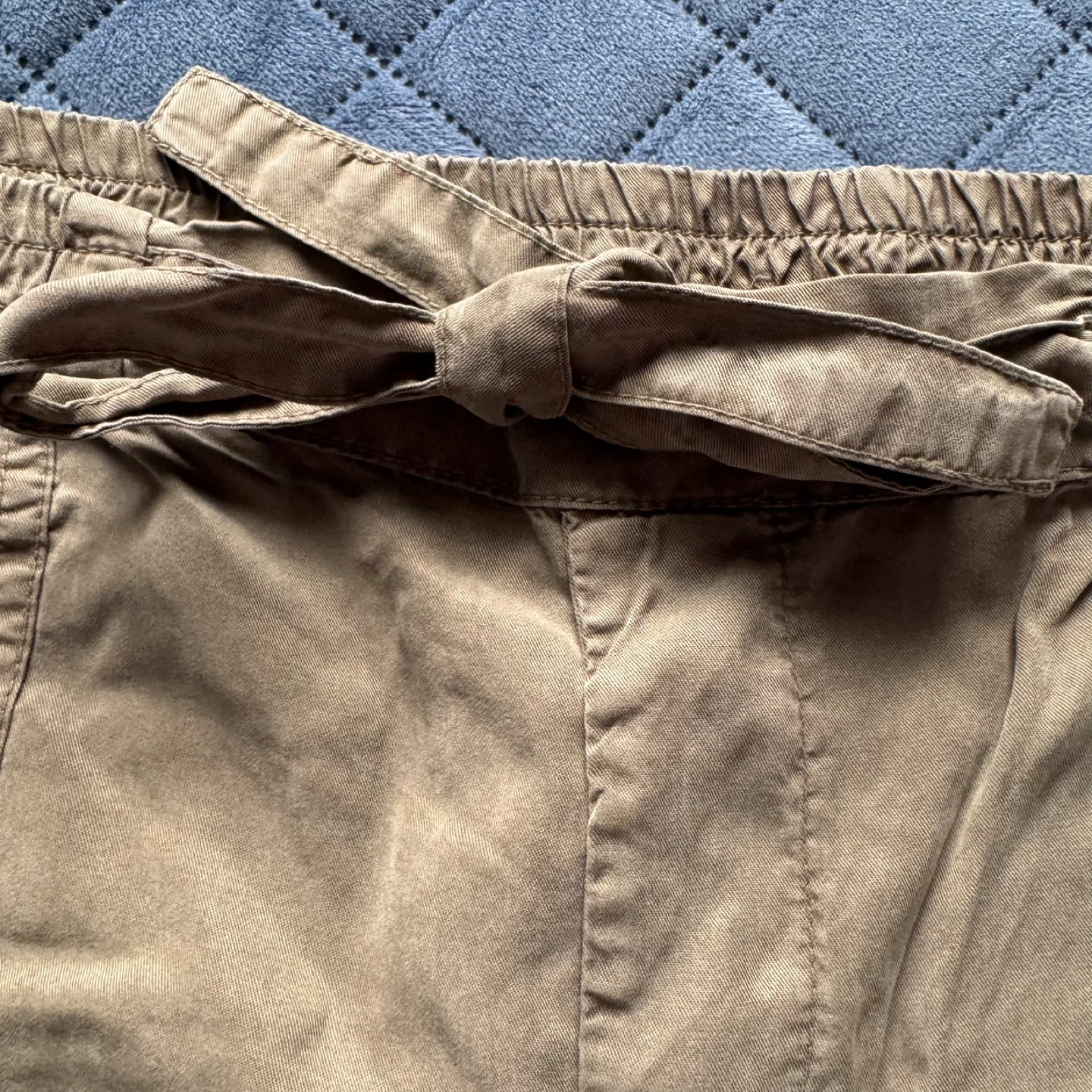 Dex Women's Cargo Shorts - Olive Green - Size L - photo 4