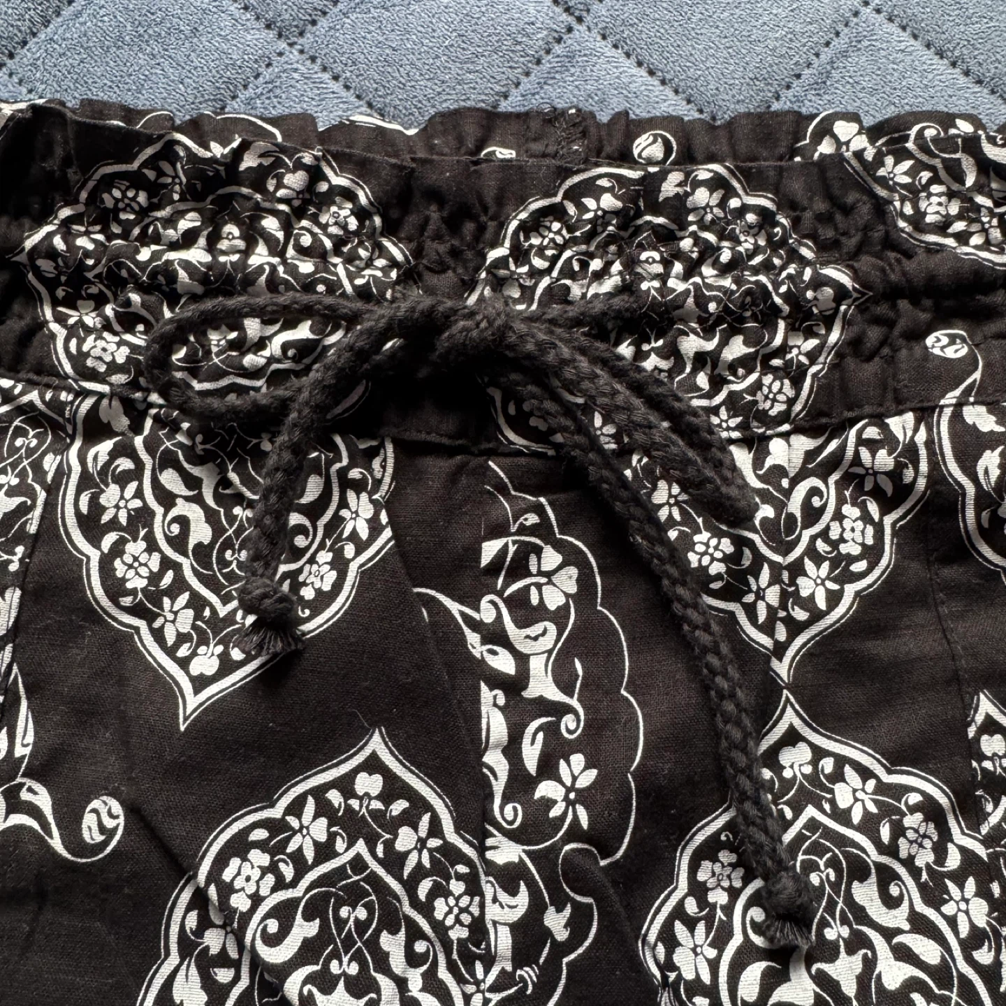 Firefly Women's Black Patterned Linen Cotton Shorts Size M - photo 2