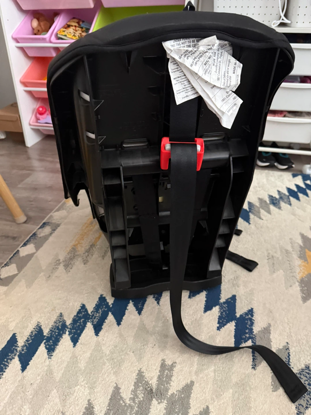 Evenflo Car Seat – Lightly Used – Excellent Condition - photo 4