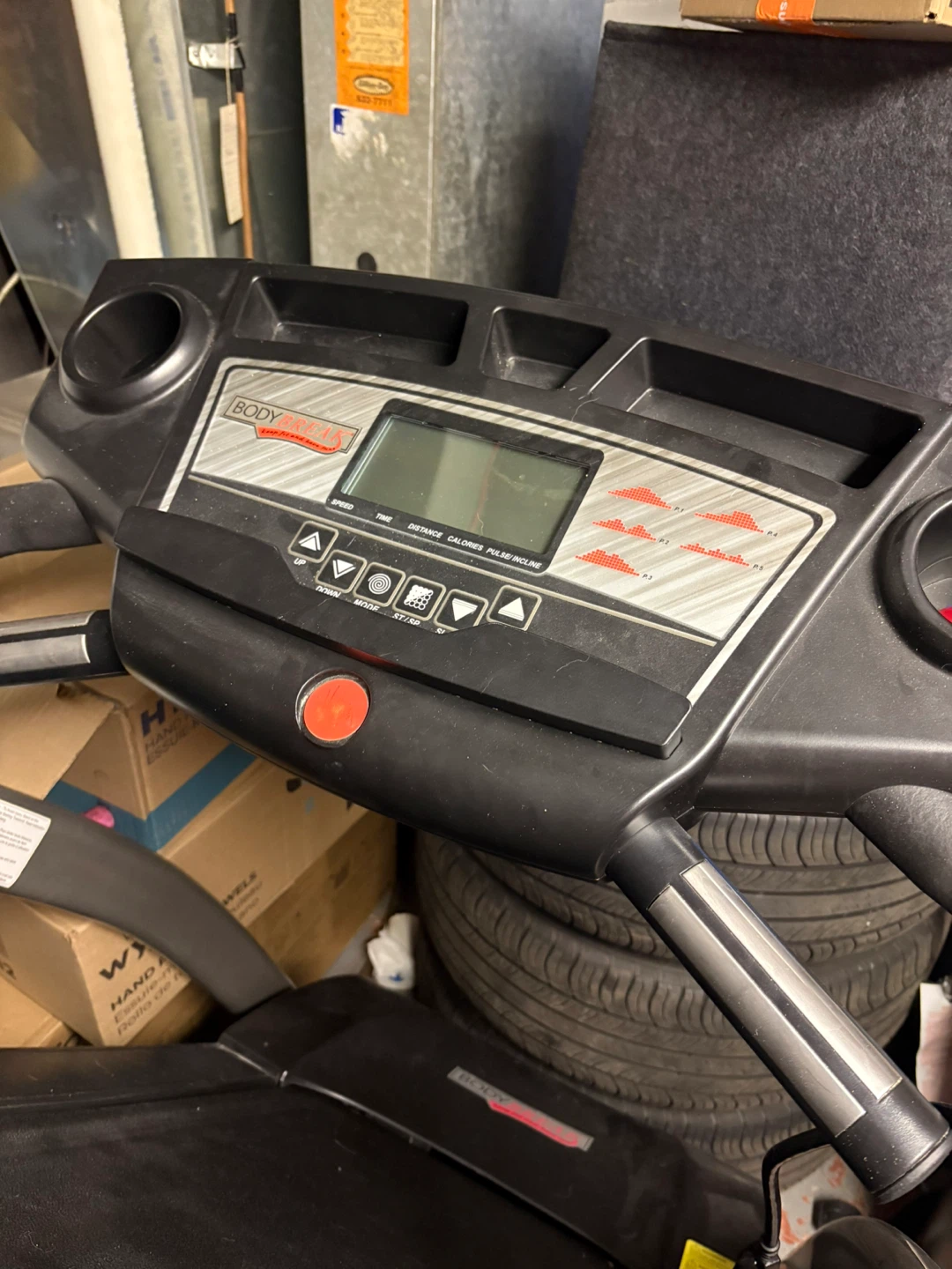 Body Solid Treadmill - photo 2