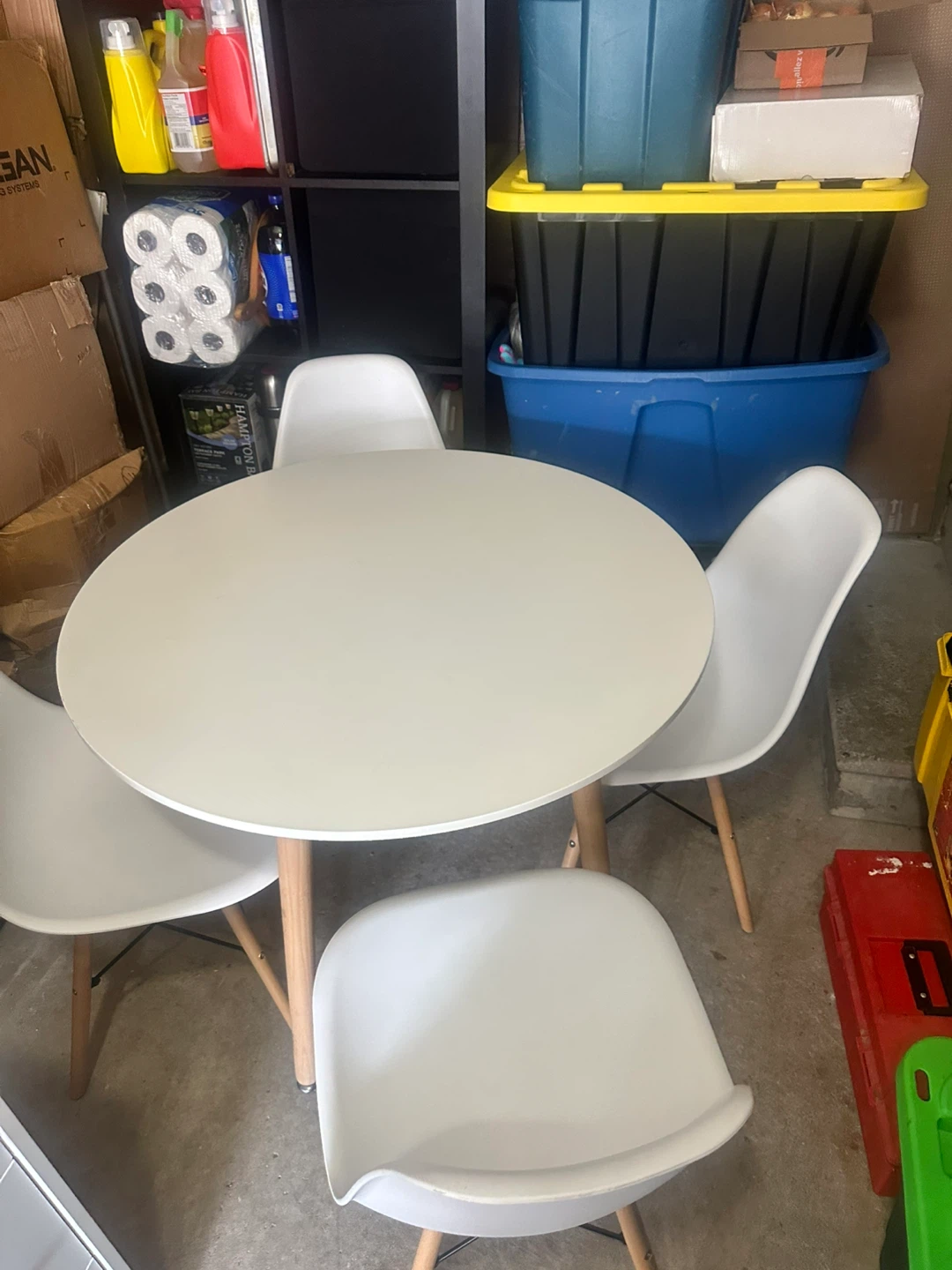 Dining table set