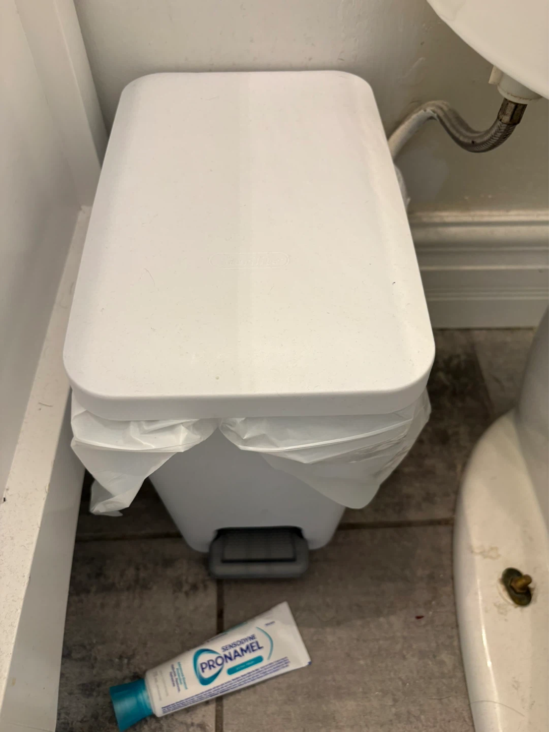 Garbage Bins - photo 2