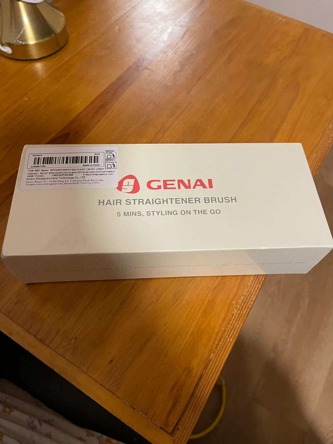 GENAI Hair Straightener Brush