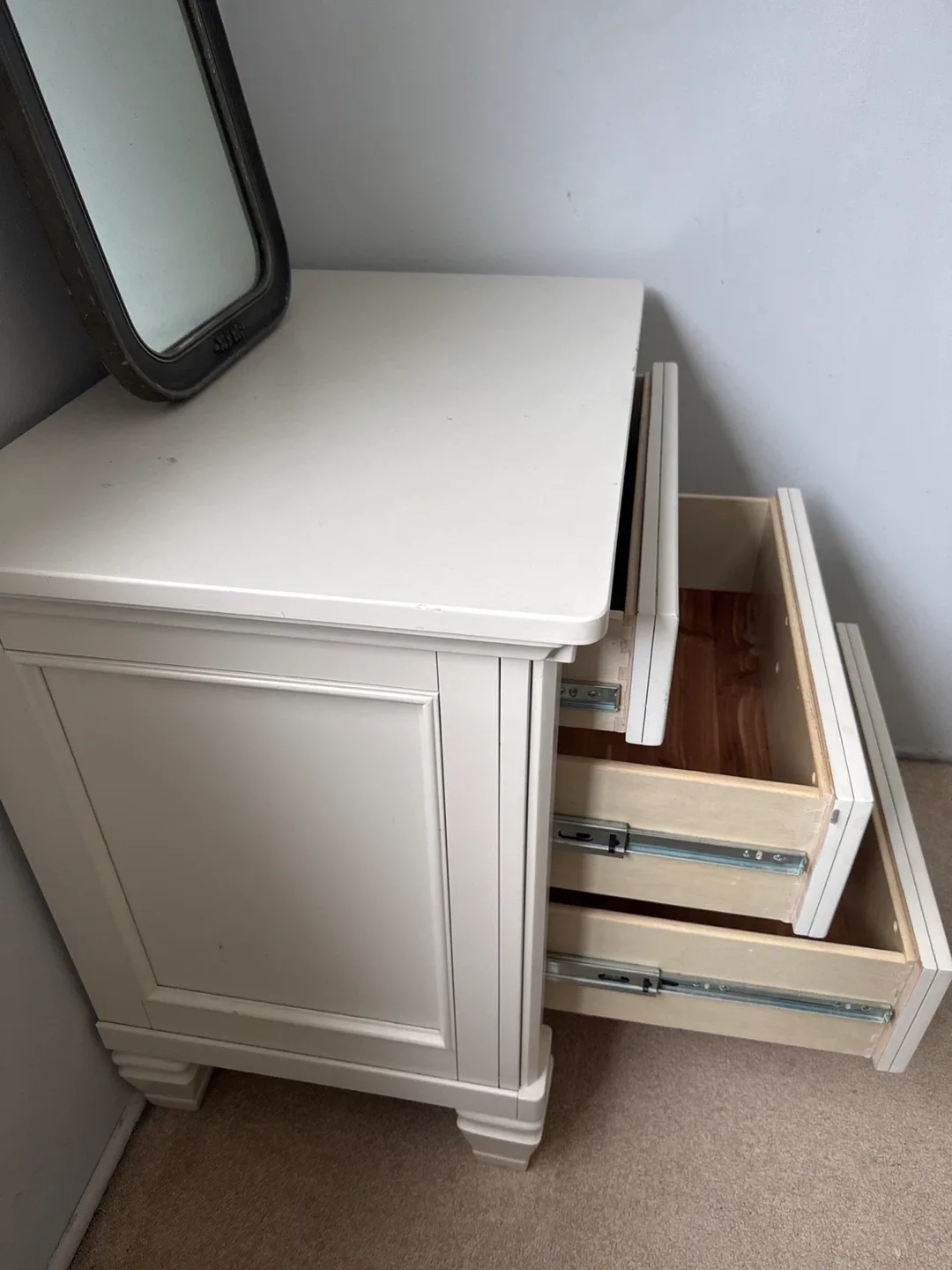 White 3-Drawer Nightstand - photo 3