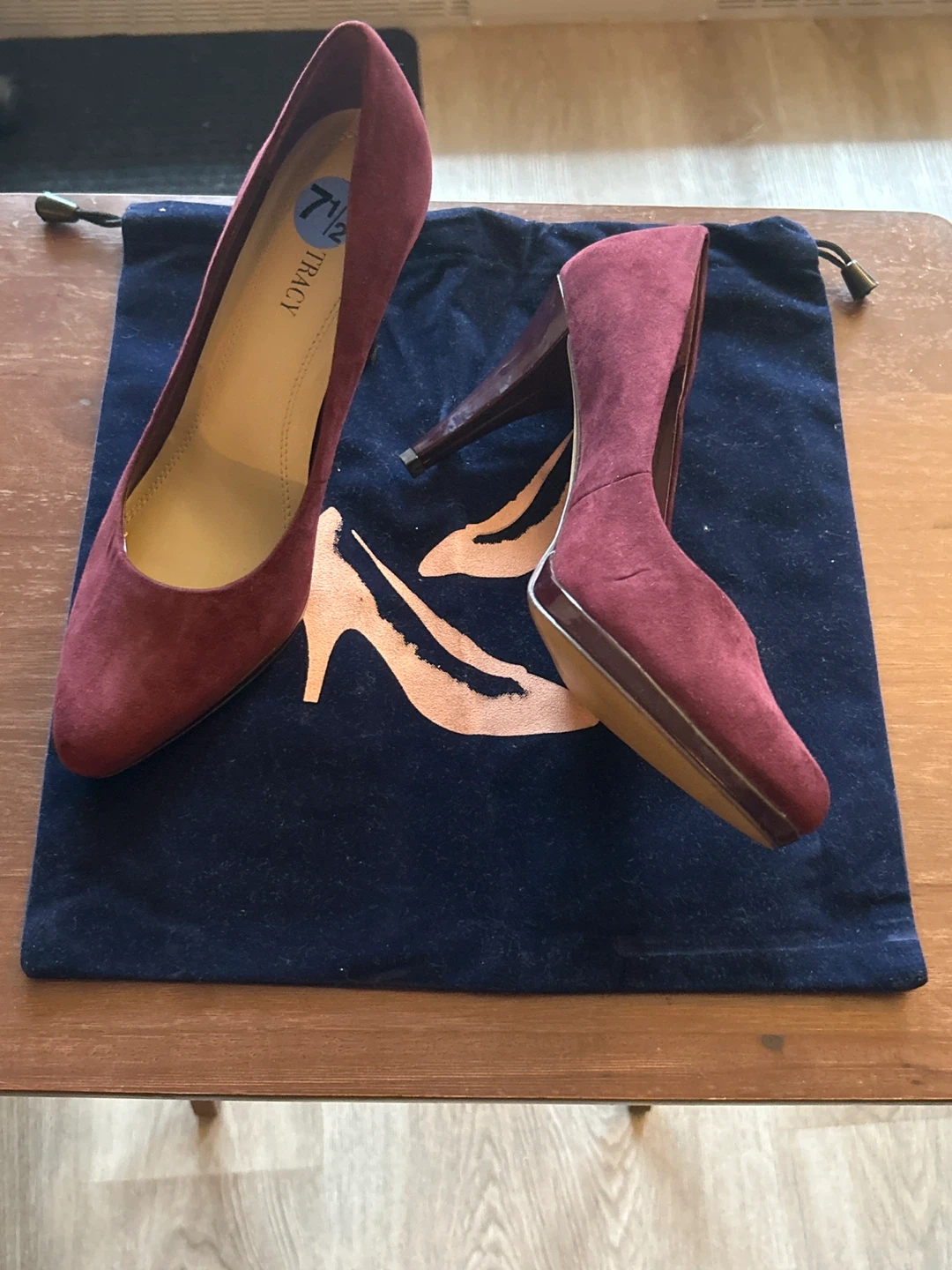 TRACY Women's Burgundy Suede Heels Size 7.5