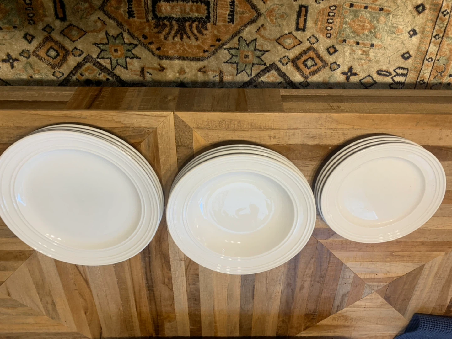 White Ceramic Dinner Plates - Set of 3 - photo 2