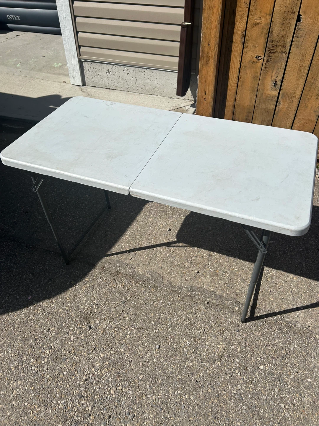 Folding Table
