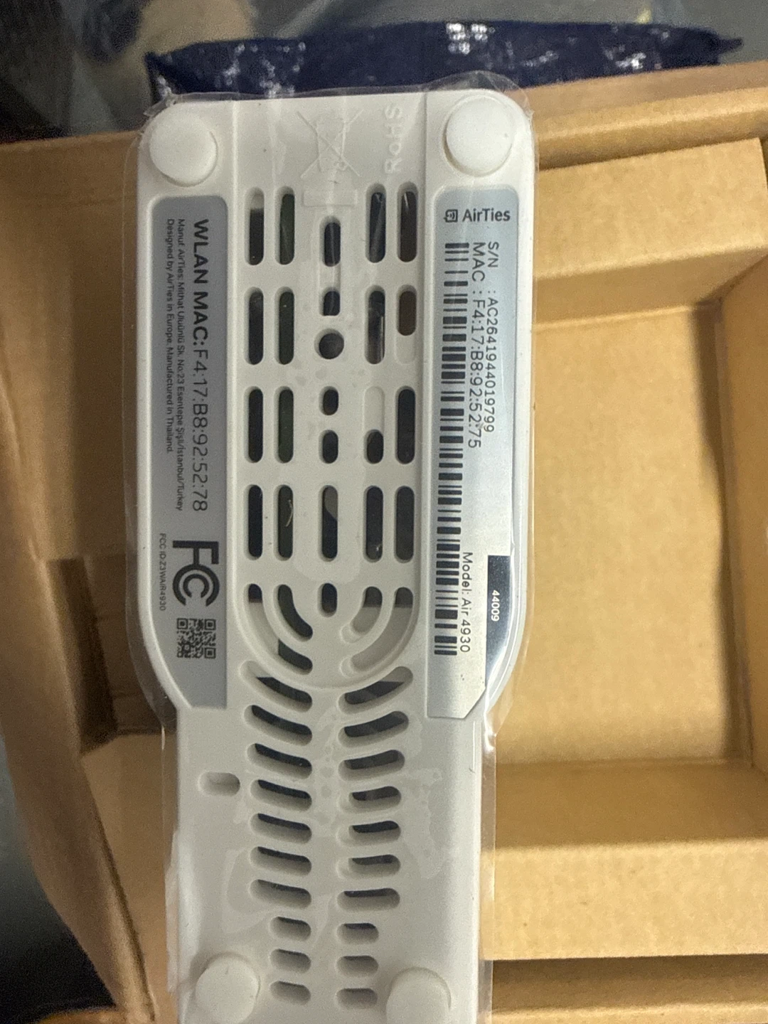 Altice Air 4930 2500 Mbps Smart Mesh Access Point - photo 2