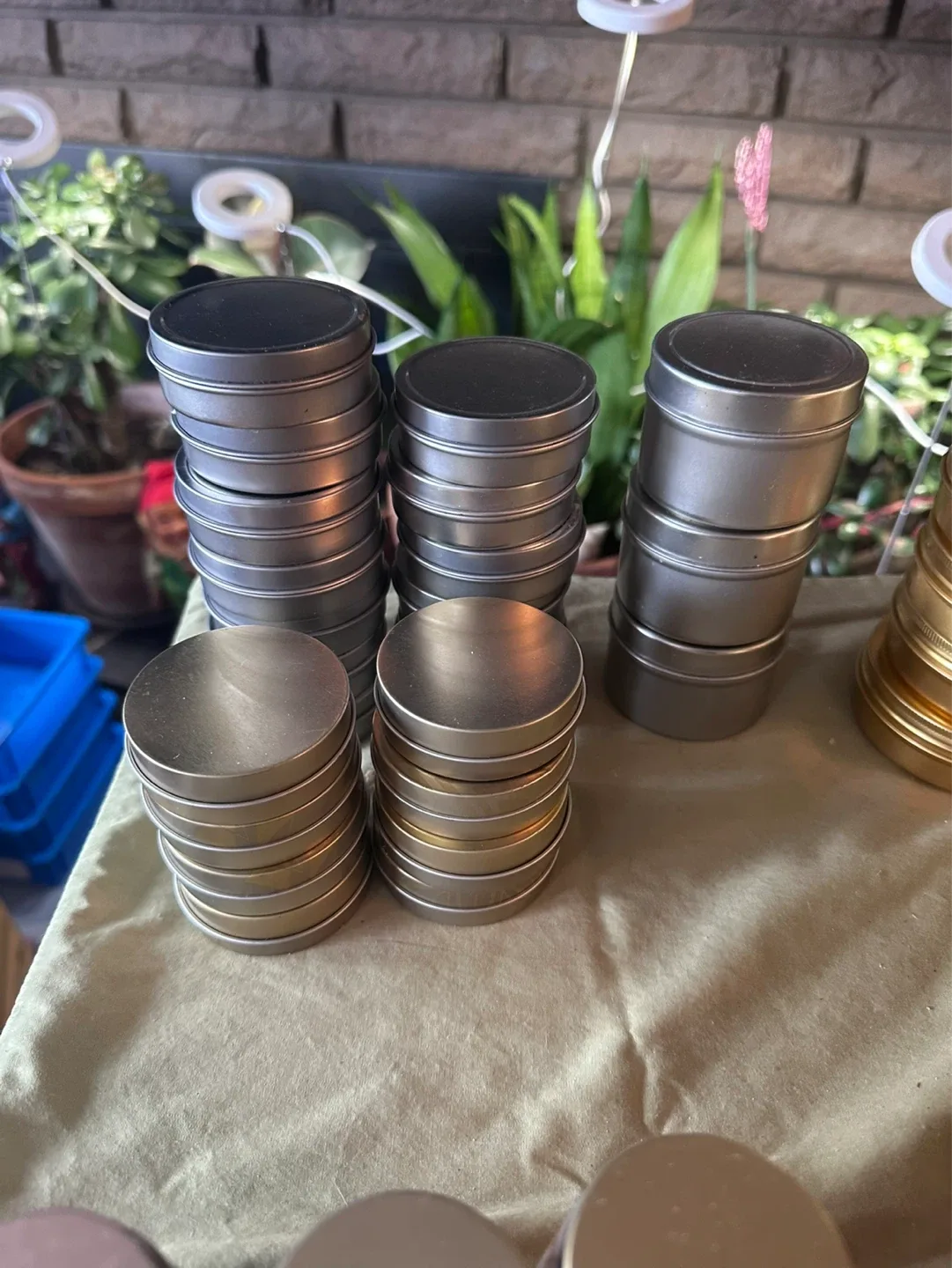 Bulk tins - photo 2