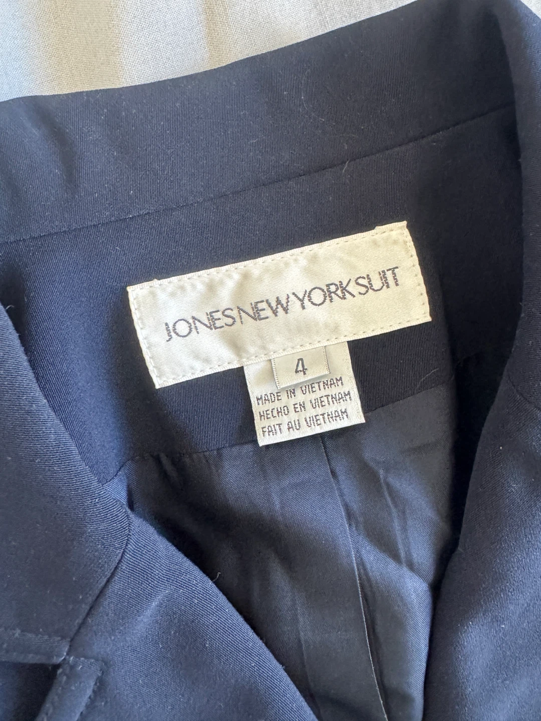 Jones New York Suit - Navy Blazer and Skirt Set - Size 4 - photo 5