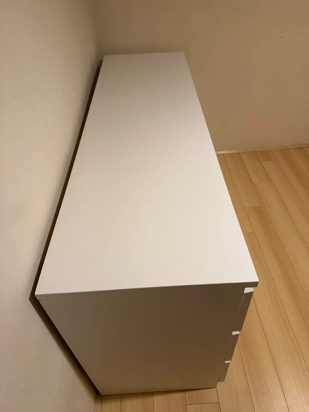 White 6-Drawer Dresser - photo 2