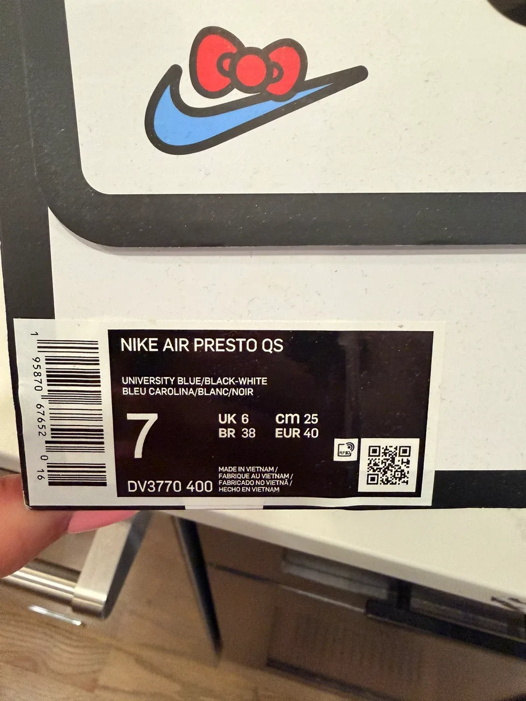 Nike Air Presto QS x Hello Kitty Men's Shoes Size 7 (DV3770 400) - photo 5