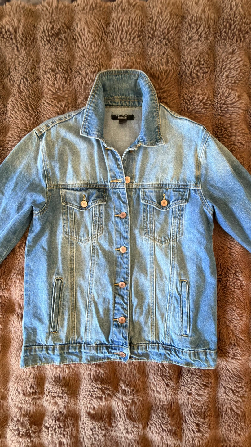 Streetwear Society Denim Jacket. SIZE S ( Oversized )