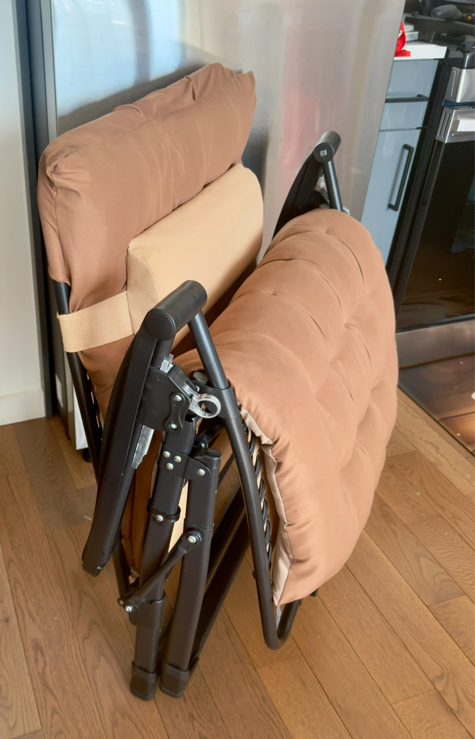 Zero Gravity Recliner Chair with Pillow - photo 2