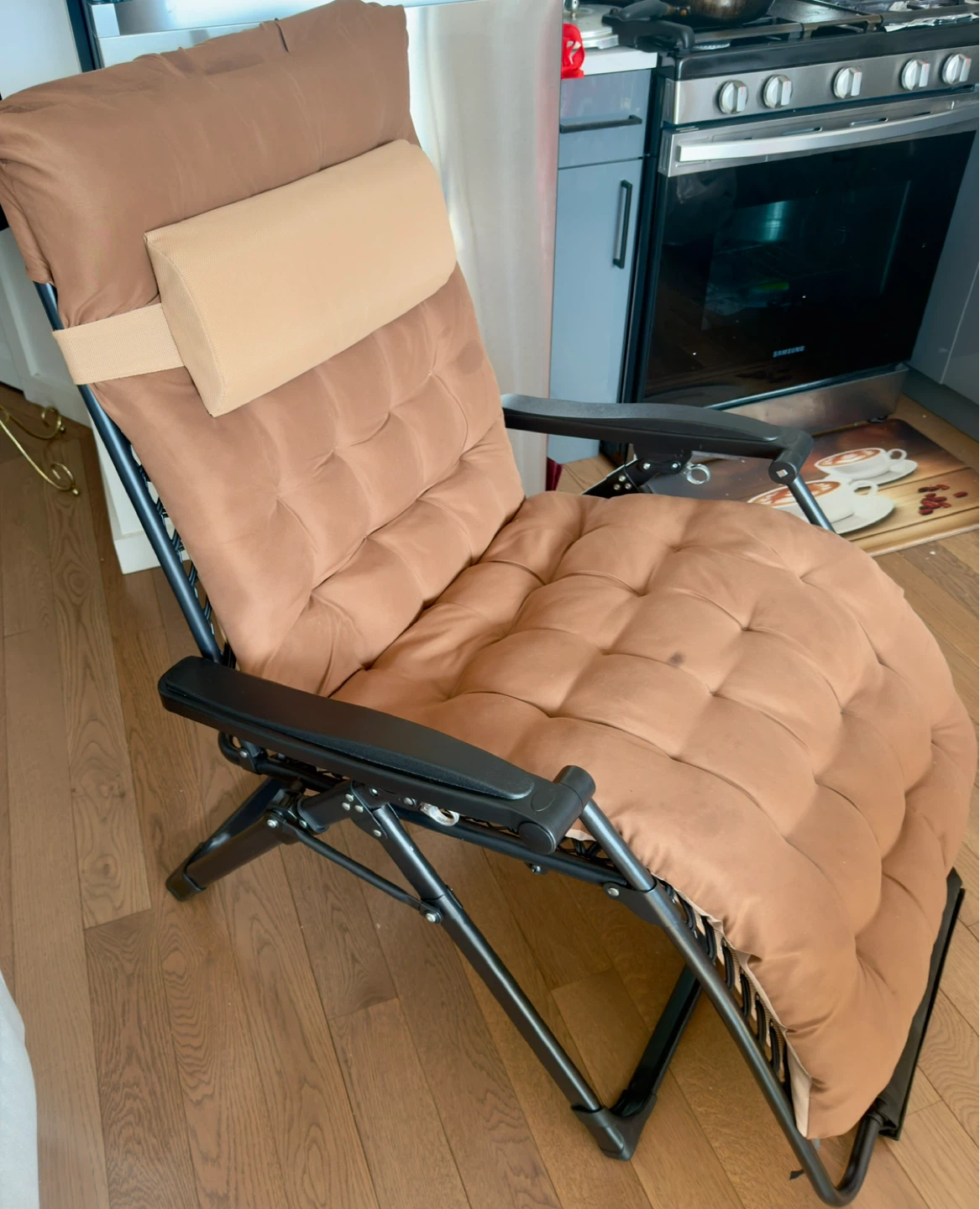 Zero Gravity Recliner Chair with Pillow