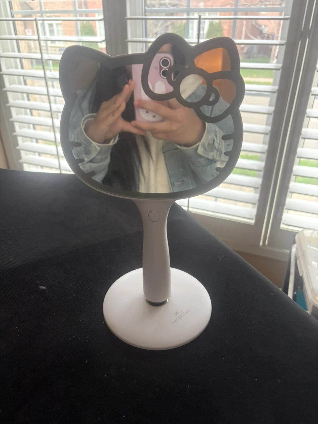 Hello Kitty Light-Up Mirror