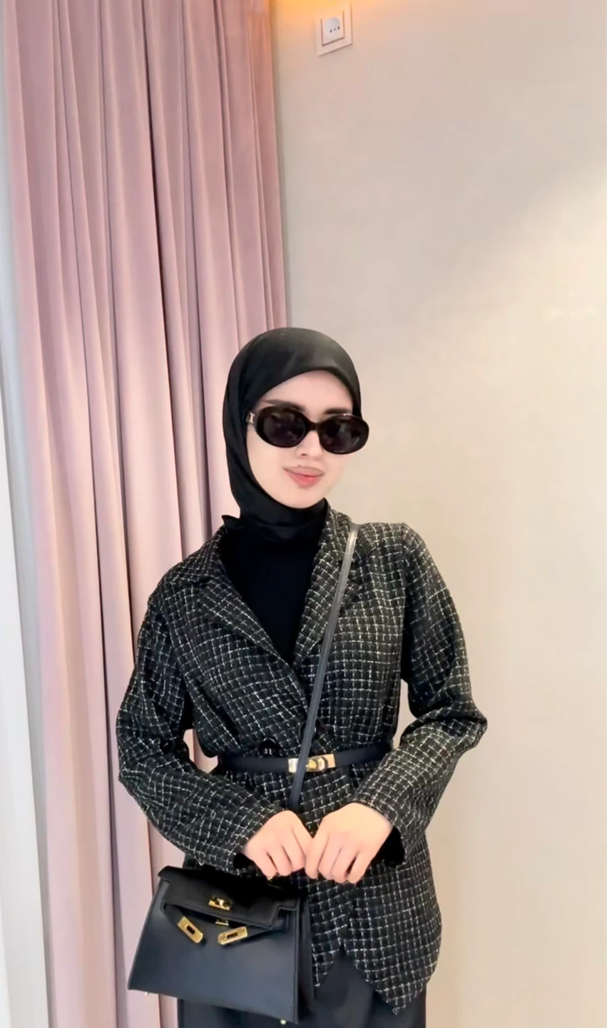 Black and White Plaid Blazer - photo 2