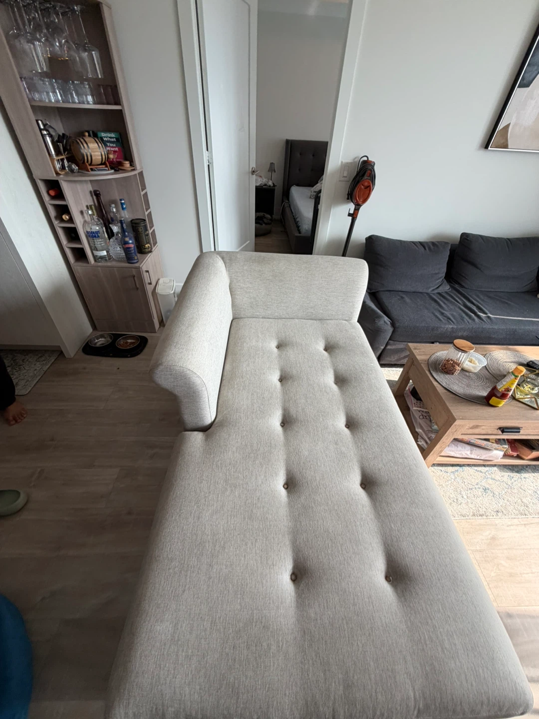 Selling couch $200