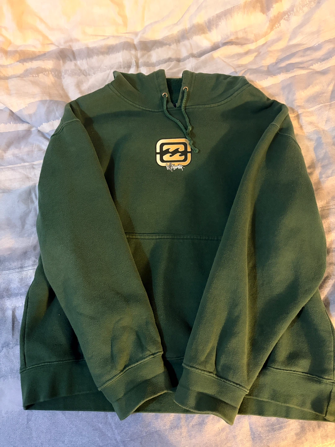 2000’s Billabong Hoodie - M