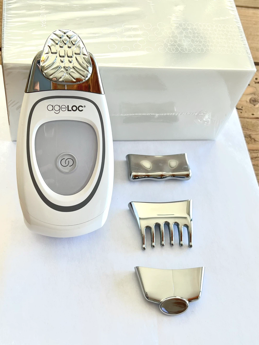 Brand New & Sealed— Nu Skin ageLOC Galvanic Spa Device