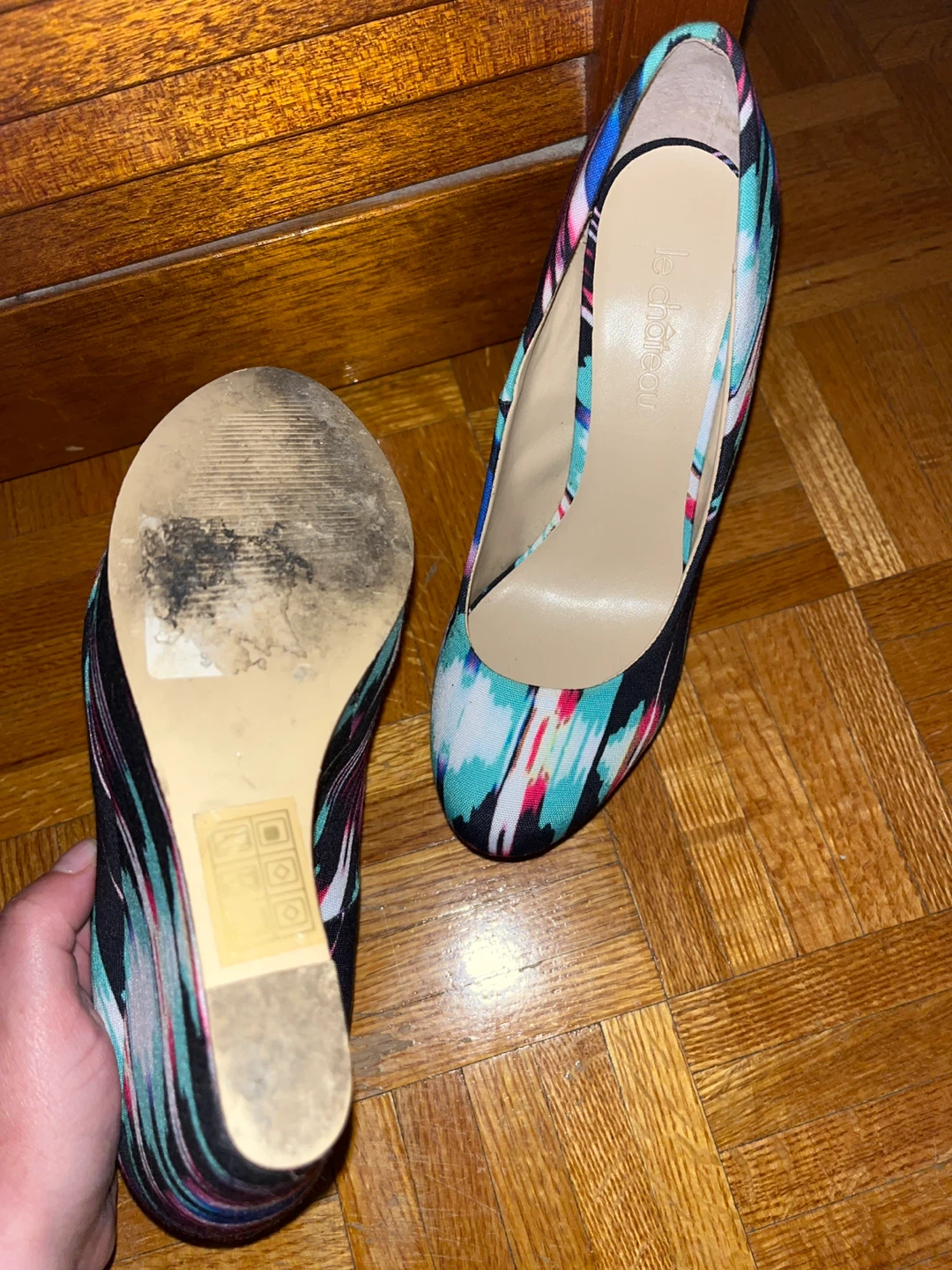 Le Chateau Wedge Heels - Abstract Print size 6.5/7 - photo 5