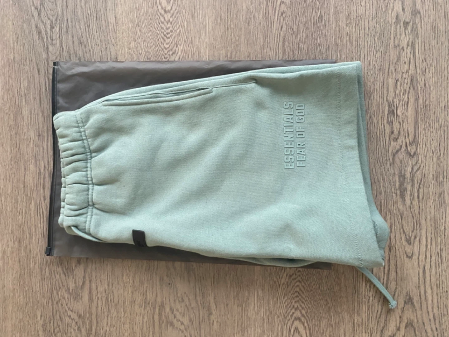 ESSENTIALS Fear of God Shorts Size S - photo 2