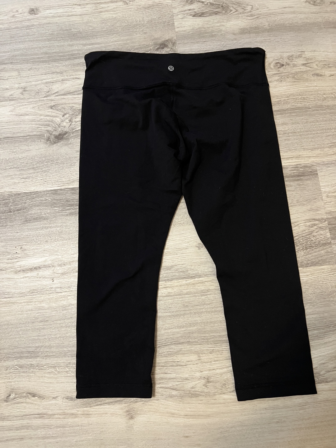 Lululemon Black Align Crop Leggings Size 12 - photo 2