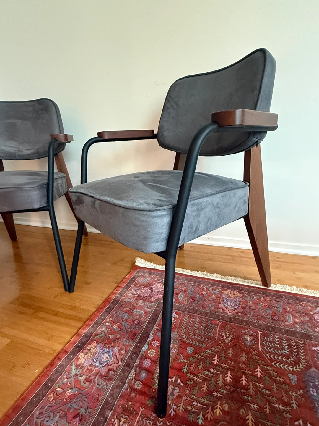 Set of 2 Grey Accent Chairs with Wood Arms - photo 3