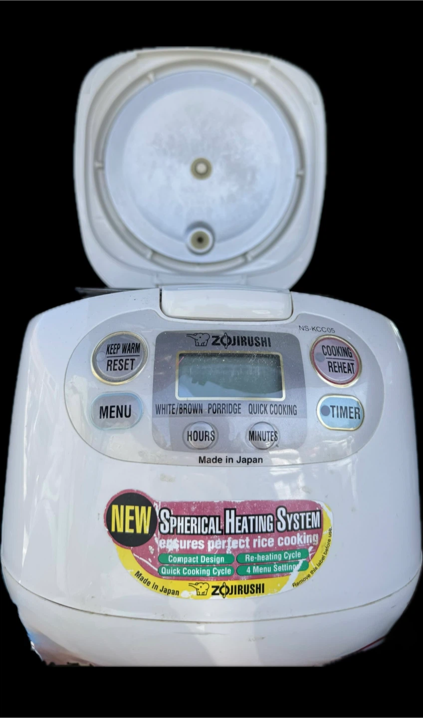 Zojirushi NS-KCC05 Rice Cooker (Made in Japan) - photo 4
