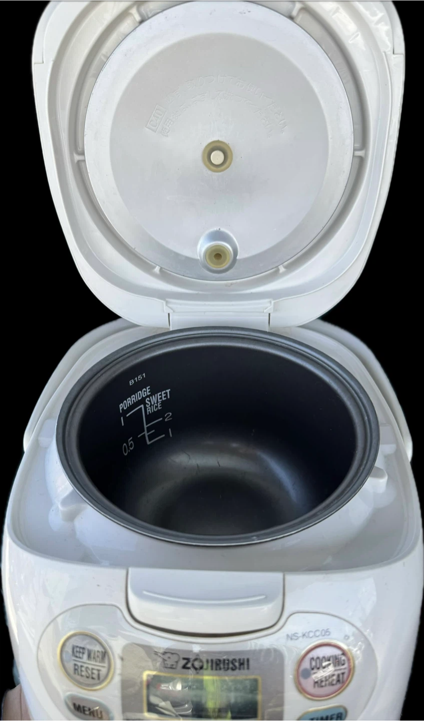 Zojirushi NS-KCC05 Rice Cooker (Made in Japan) - photo 2