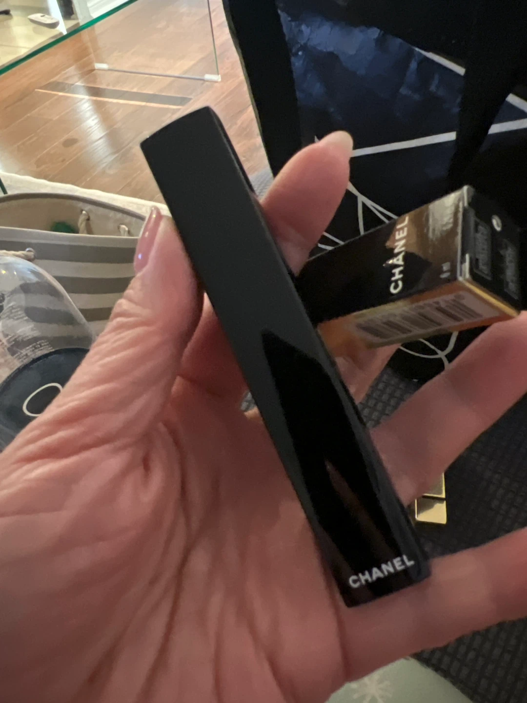 Chanel Rouge Allure Gloss 137 Super Nude - photo 2