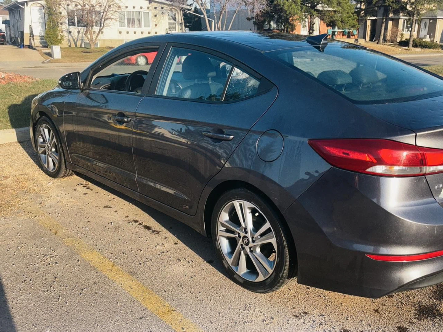 2017 Hyundai Elantra Dark Grey - photo 4