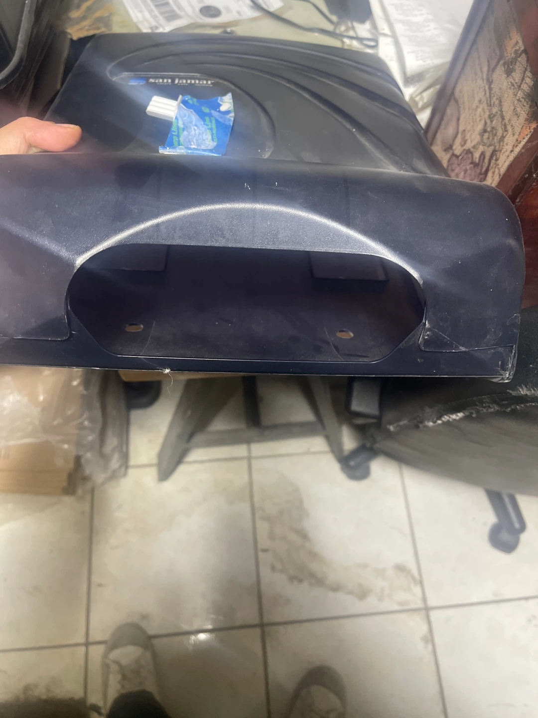 San Jamar Paper Towel Dispenser - photo 2