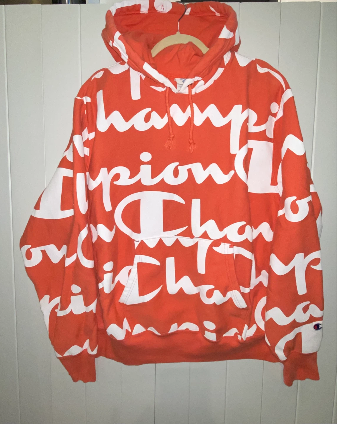 Men’s Champion Reverse Weave Orange Logo Hoodie 🌱 - photo 2