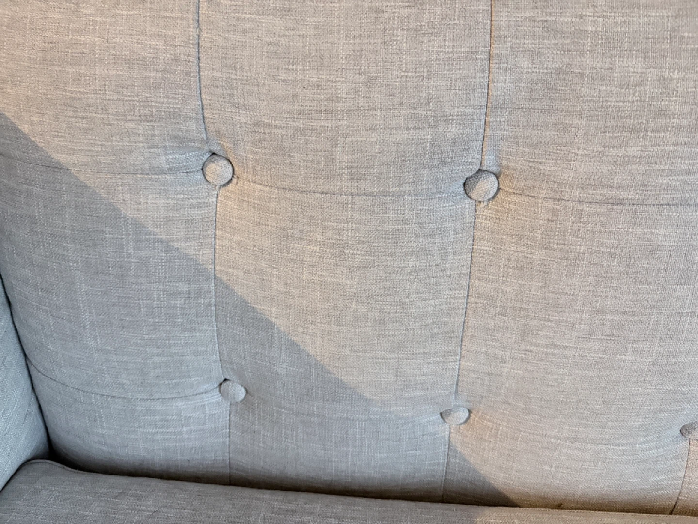 Light Grey Tufted Sofa - photo 3