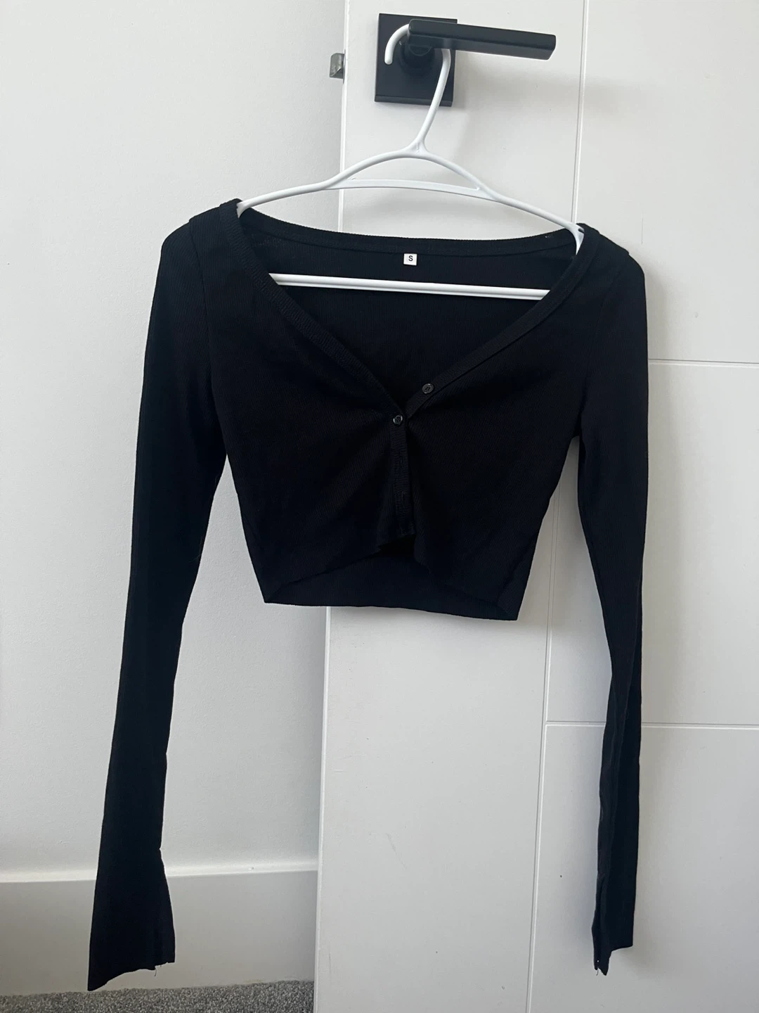 Black Crop Cardigan