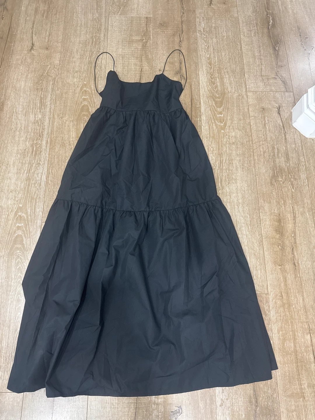 Commense Black Tiered Midi Dress Size M