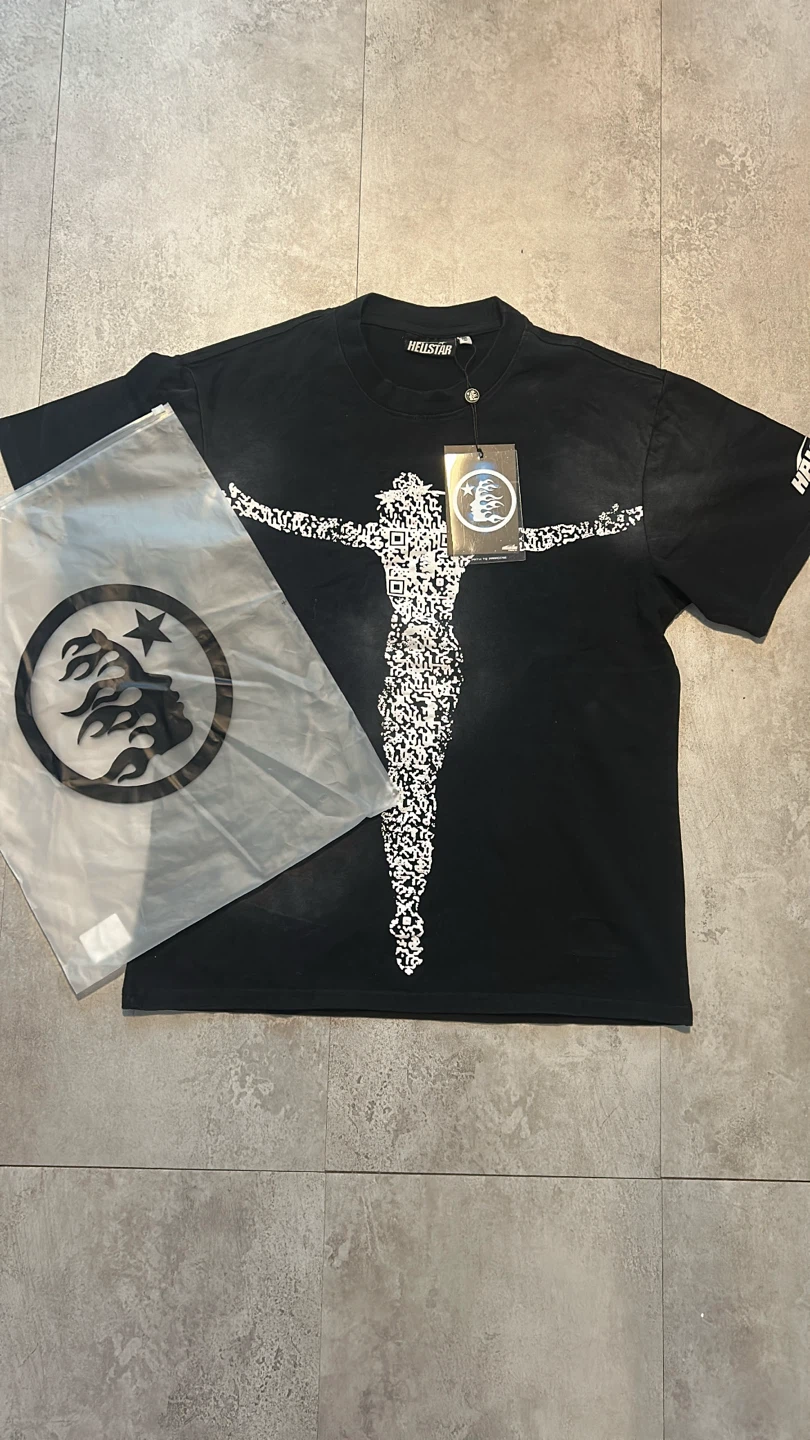HELLSTAR Black T-Shirt