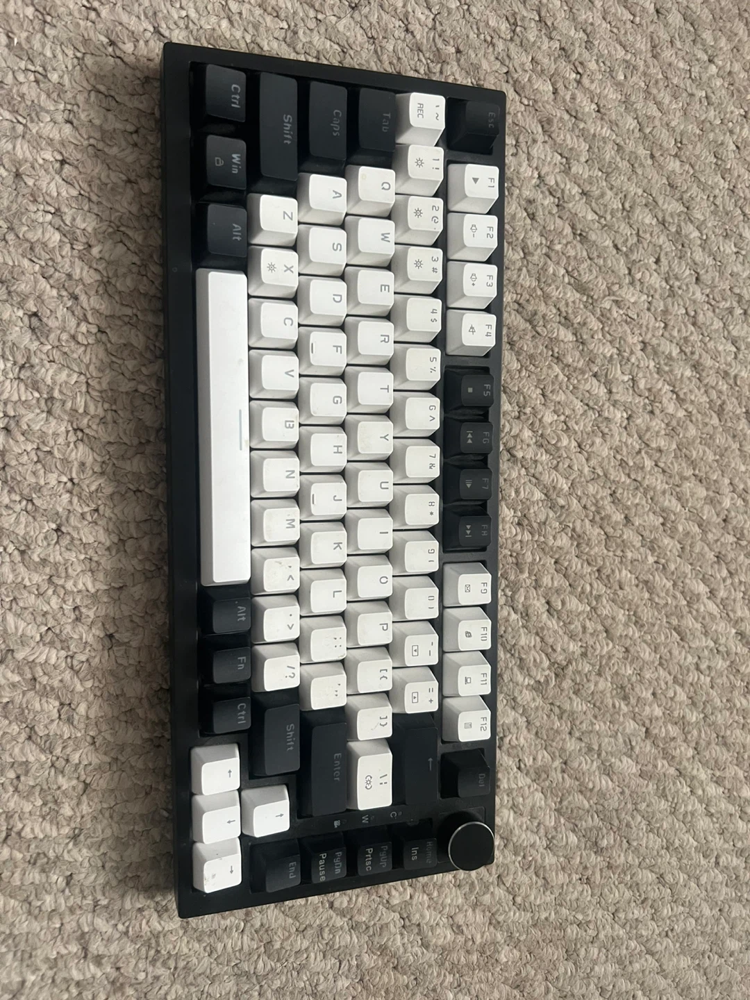 Monitor, red dragon Mechanical Keyboard and Mouse Combo - photo 2