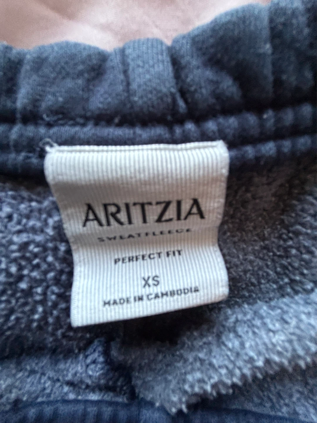 Aritzia Sweatfleece Shorts XS - photo 4